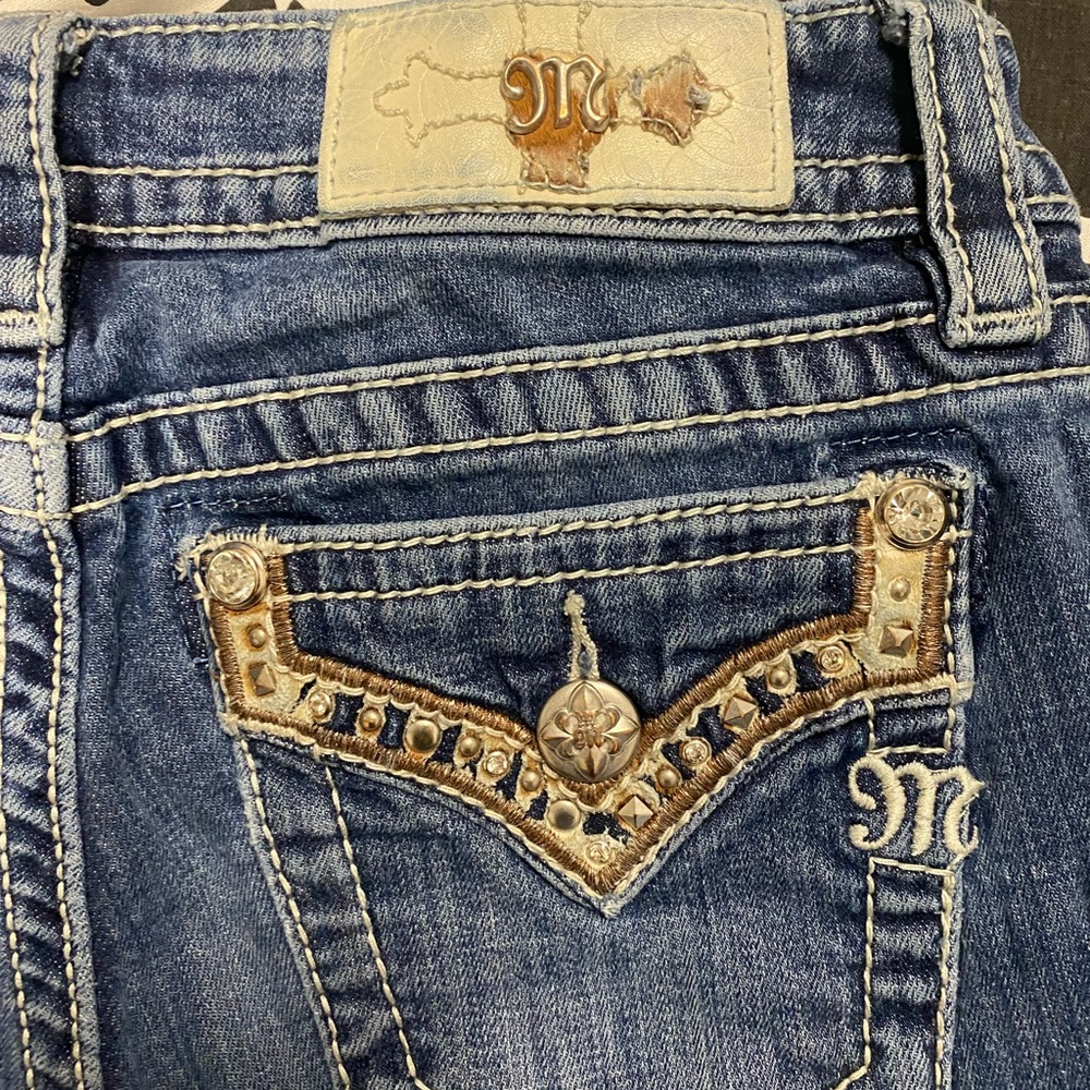 Miss Me Size 27 Bootcut Jean